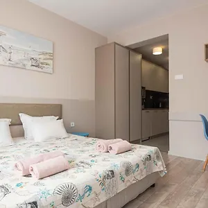 Apartament студио булаир 1 