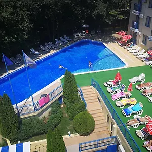 Blue Sky - & Parking Hotel